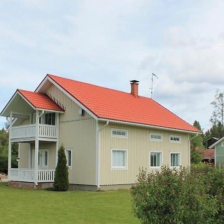 Albertiina Kurikka Exteriör bild